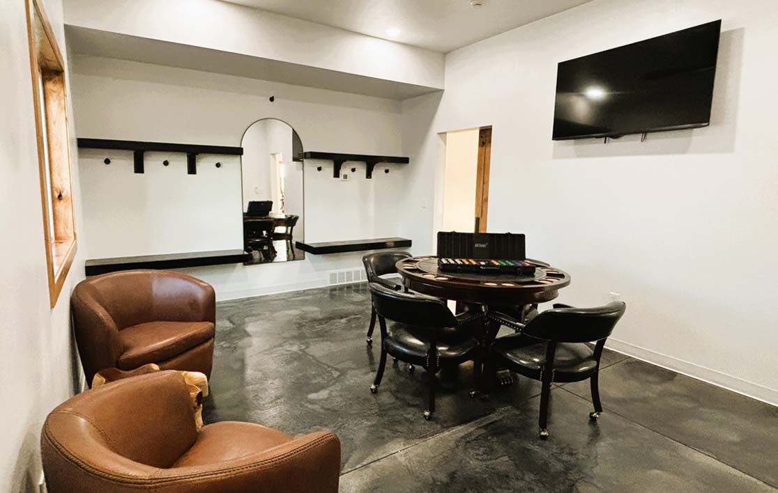 groom room