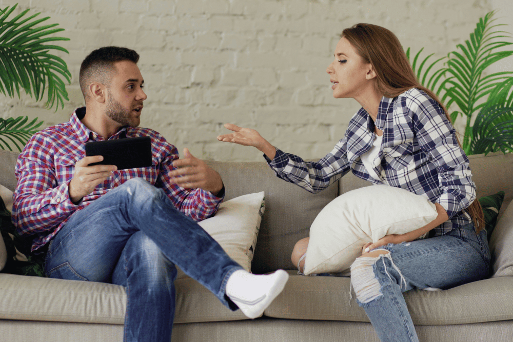 When Leaders and Individual Contributors Disagree: 45% Feedback Gap and the Psych-Safety Divide
