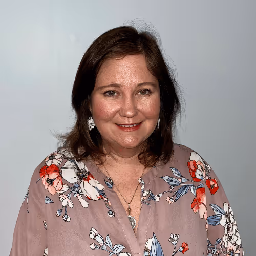 Headshot of Amy Scott