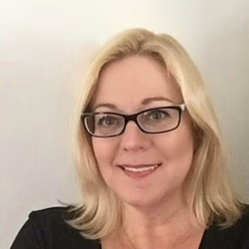 Headshot of Kathryn Doll