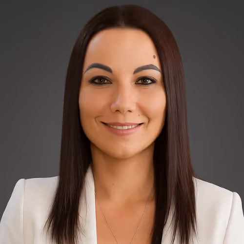 Headshot of Laurie Hatcher