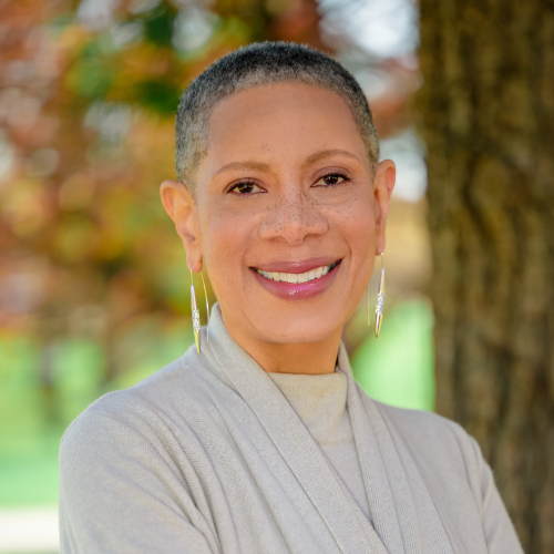 Headshot of Tracy Fredericks