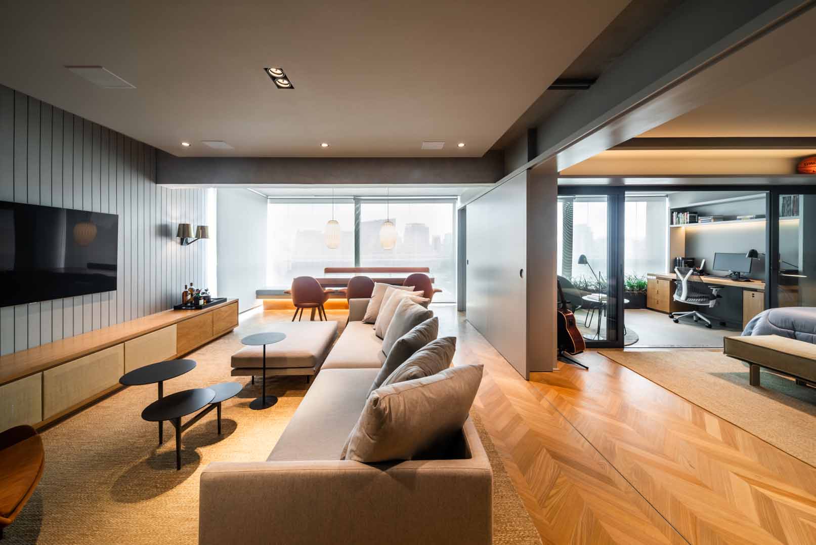 Room Img