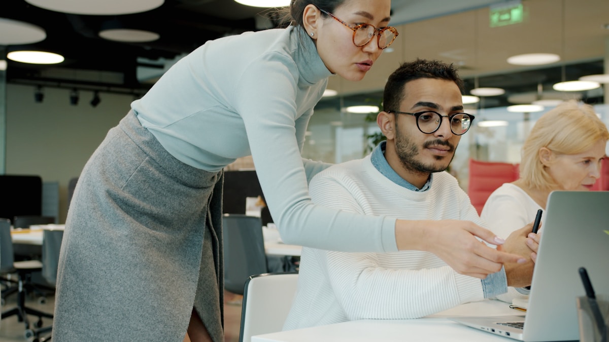 How to Scale AI Coaching Responsibly: A Step-by-Step Framework for CHROs