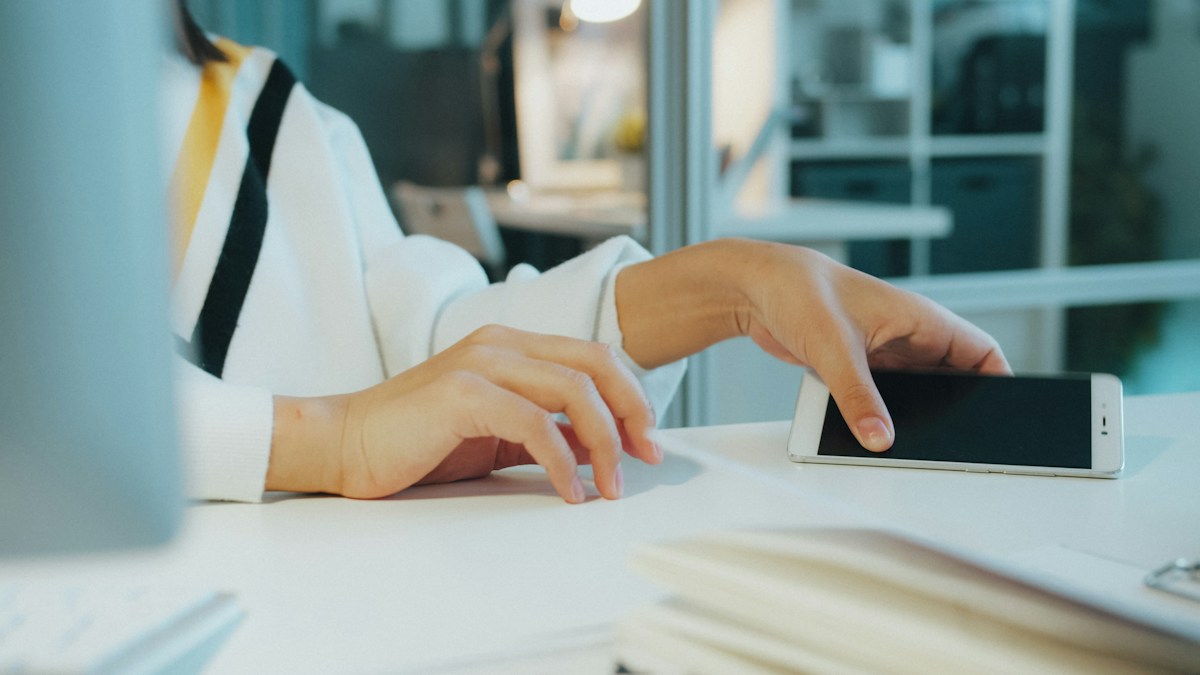 How Are Privacy and Data Security Handled in AI Coaching? A CHRO's Comparison Guide