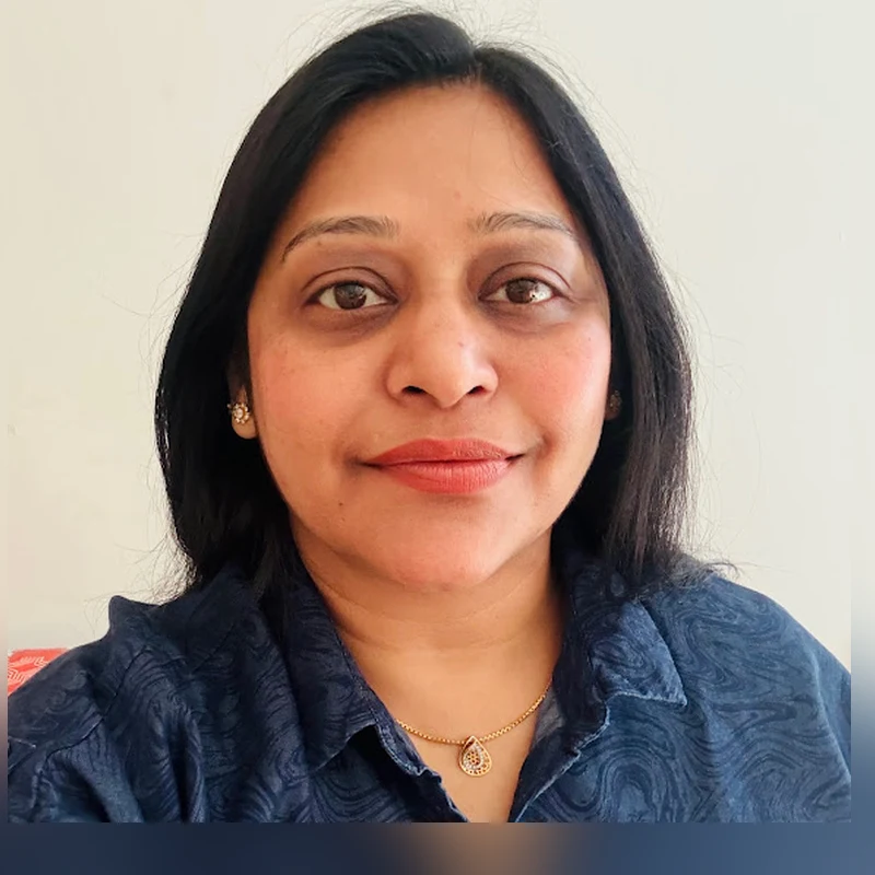 Smita C, IB tutor at Top IB Tutors