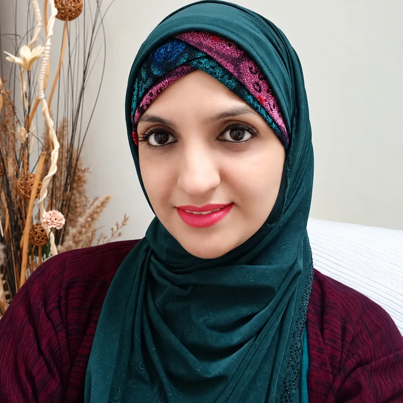Sana R, IB tutor at Top IB Tutors