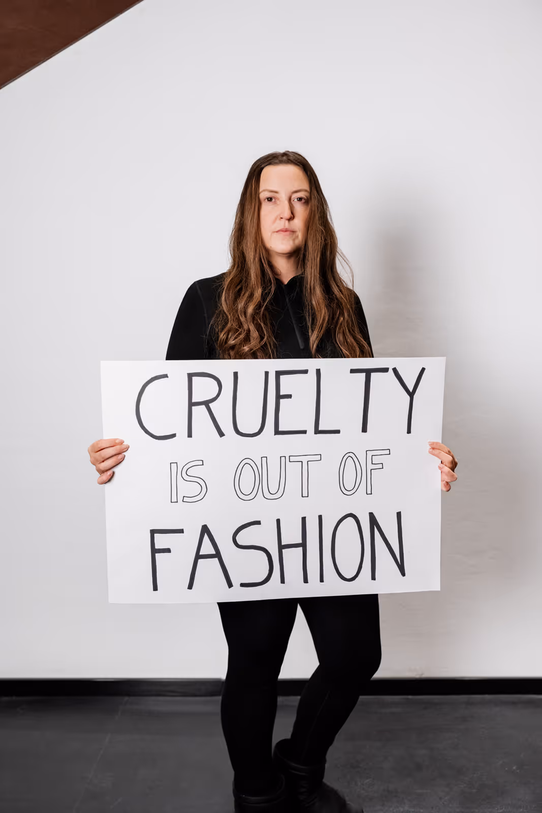 Nadja Prosch bei der Aktion Südtirol Pelzfrei 2024