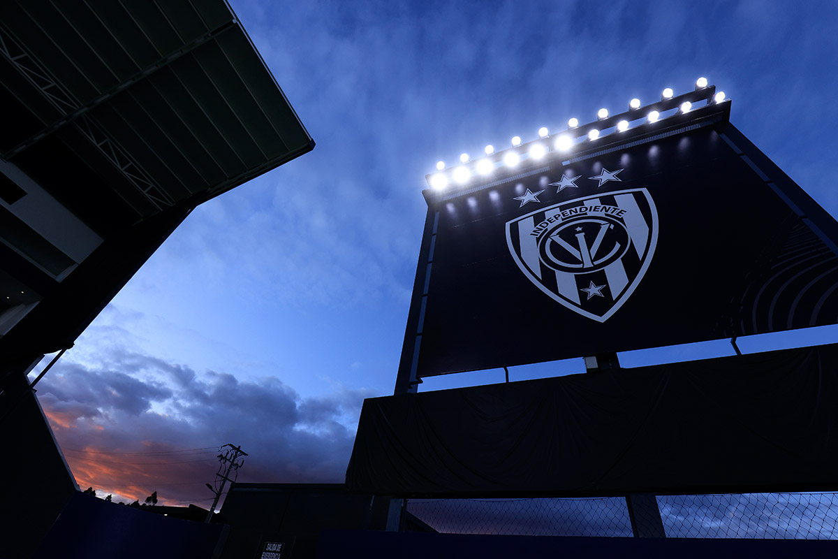 Dashboard showing team performance with spider chart, individual player Jobe Bellingham's development card highlighting crossing skill, and a mobile screen displaying final third passes statistics including total events, season average, and event details with option to watch videos and scatter plot visualization.