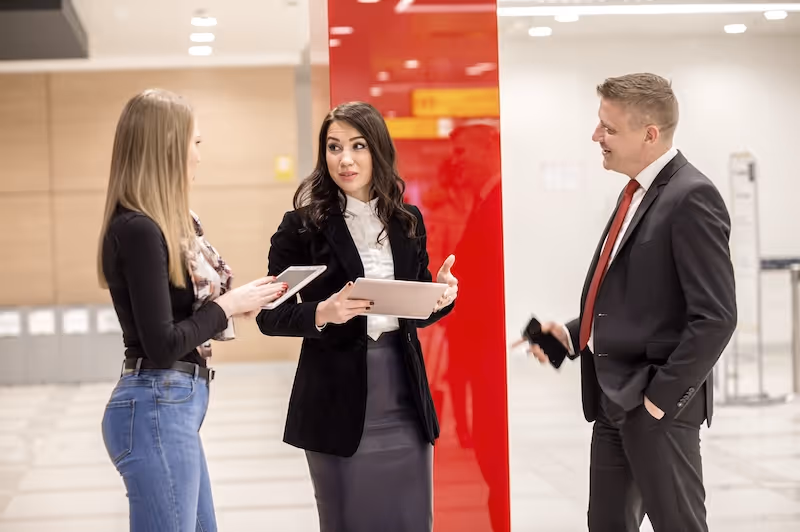 Managers in a dicussion
