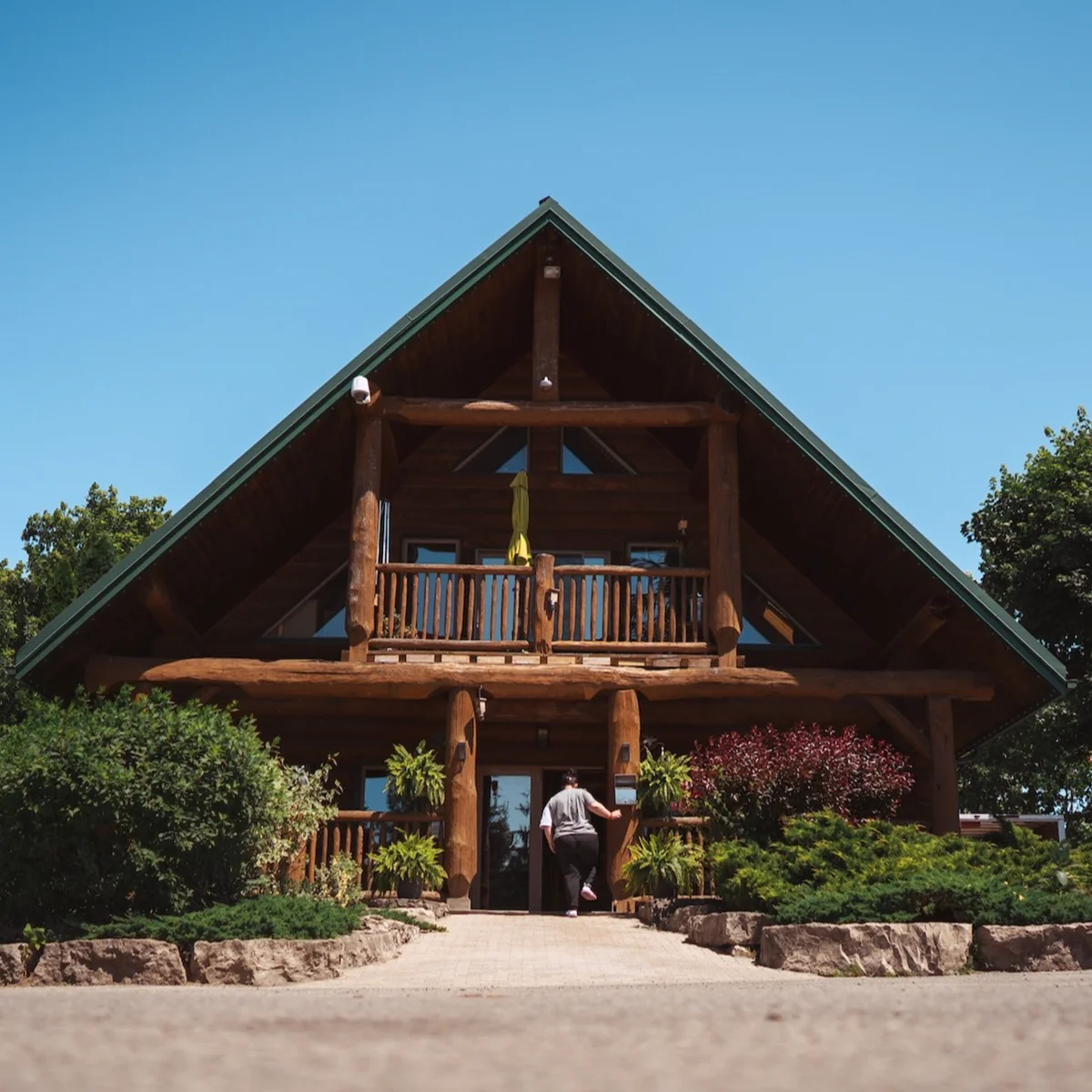 Bissell's Hideaway Resort