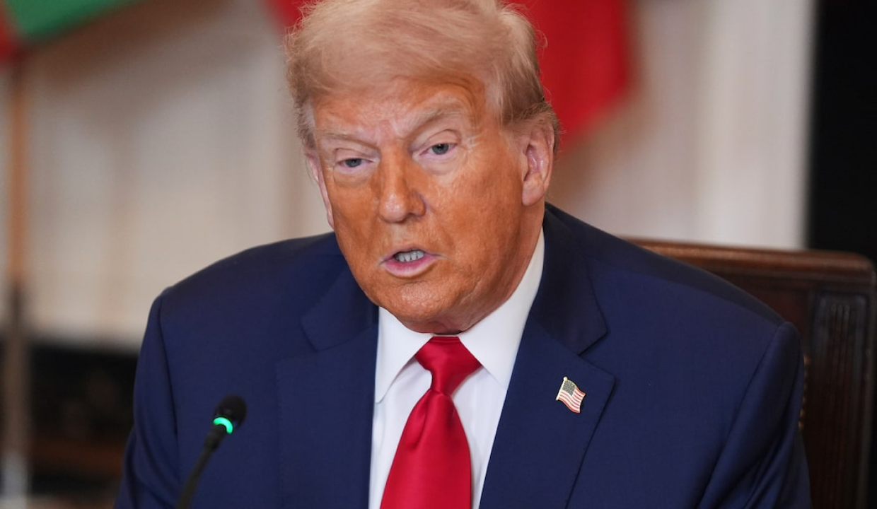 Trump threatens 35% tariffs on Canadian goods starting Aug. 1