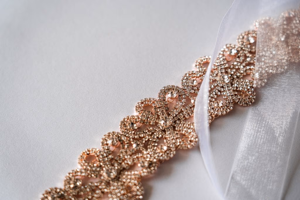 how-to-ship-jewelry-across-borders