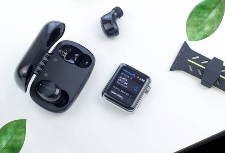 Aukey Earbuds Image - Affiliate X Webflow Template