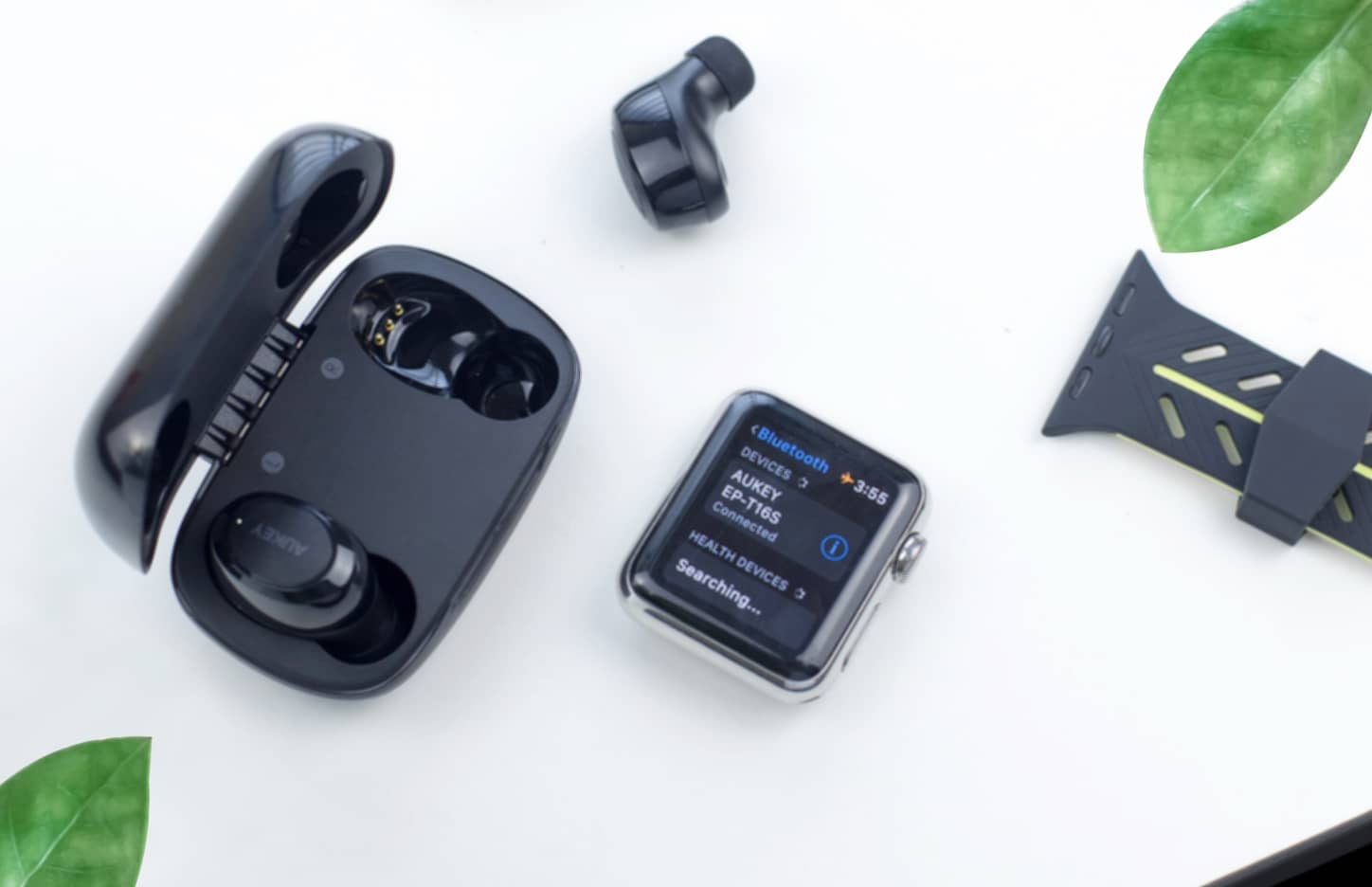 Aukey Earbuds Image - Affiliate X Webflow Template