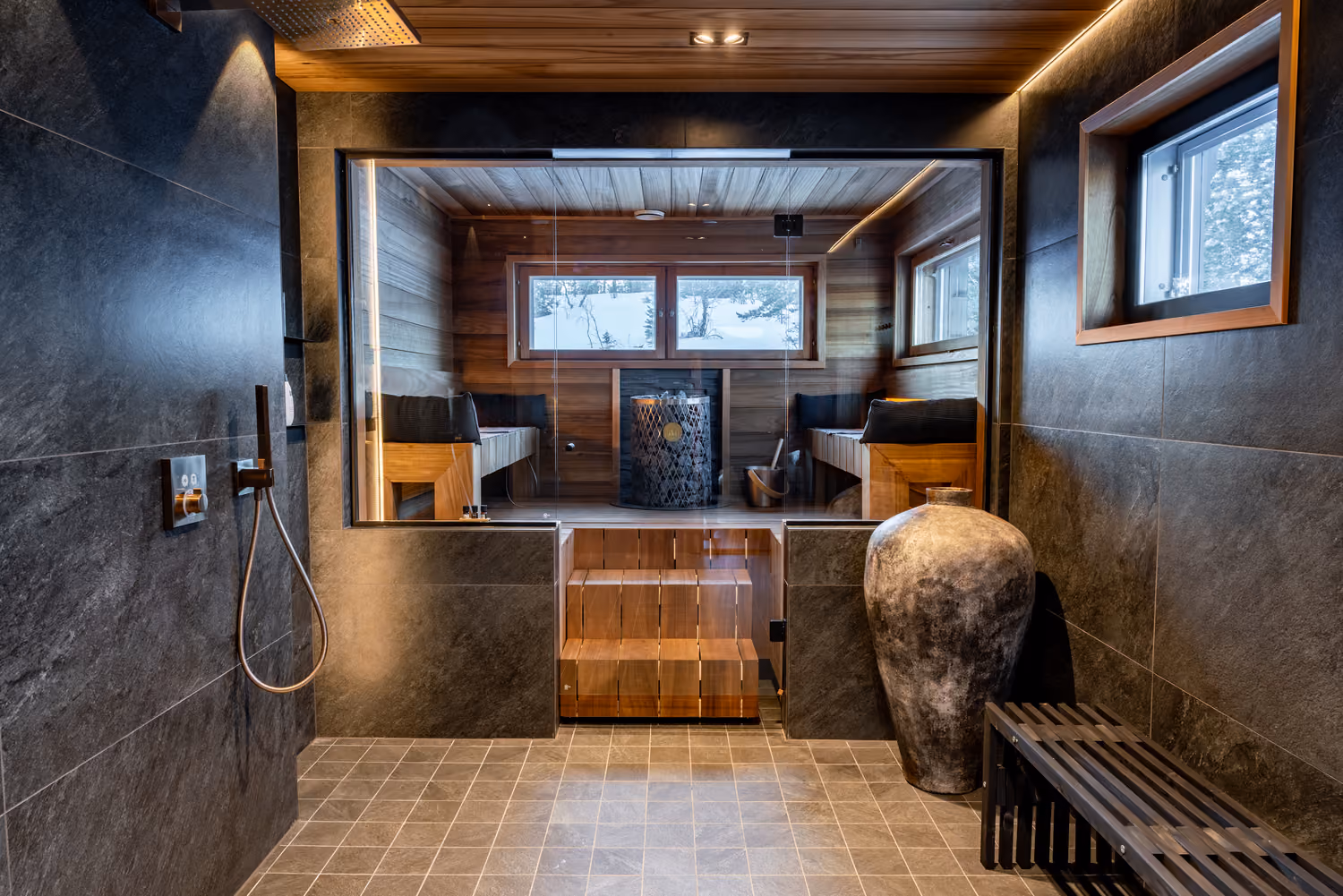 Finnish sauna and wellness area in a luxury chalet in Levi.