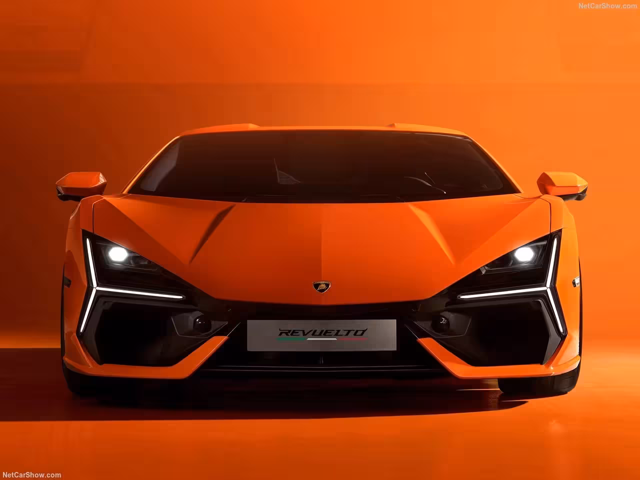 Lamborghini Revuelto rental in Switzerland, an ultra-high-performance hybrid hypercar