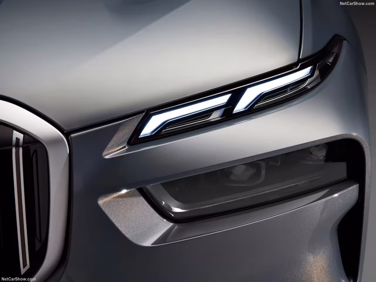BMW laser headlights for optimal visibility