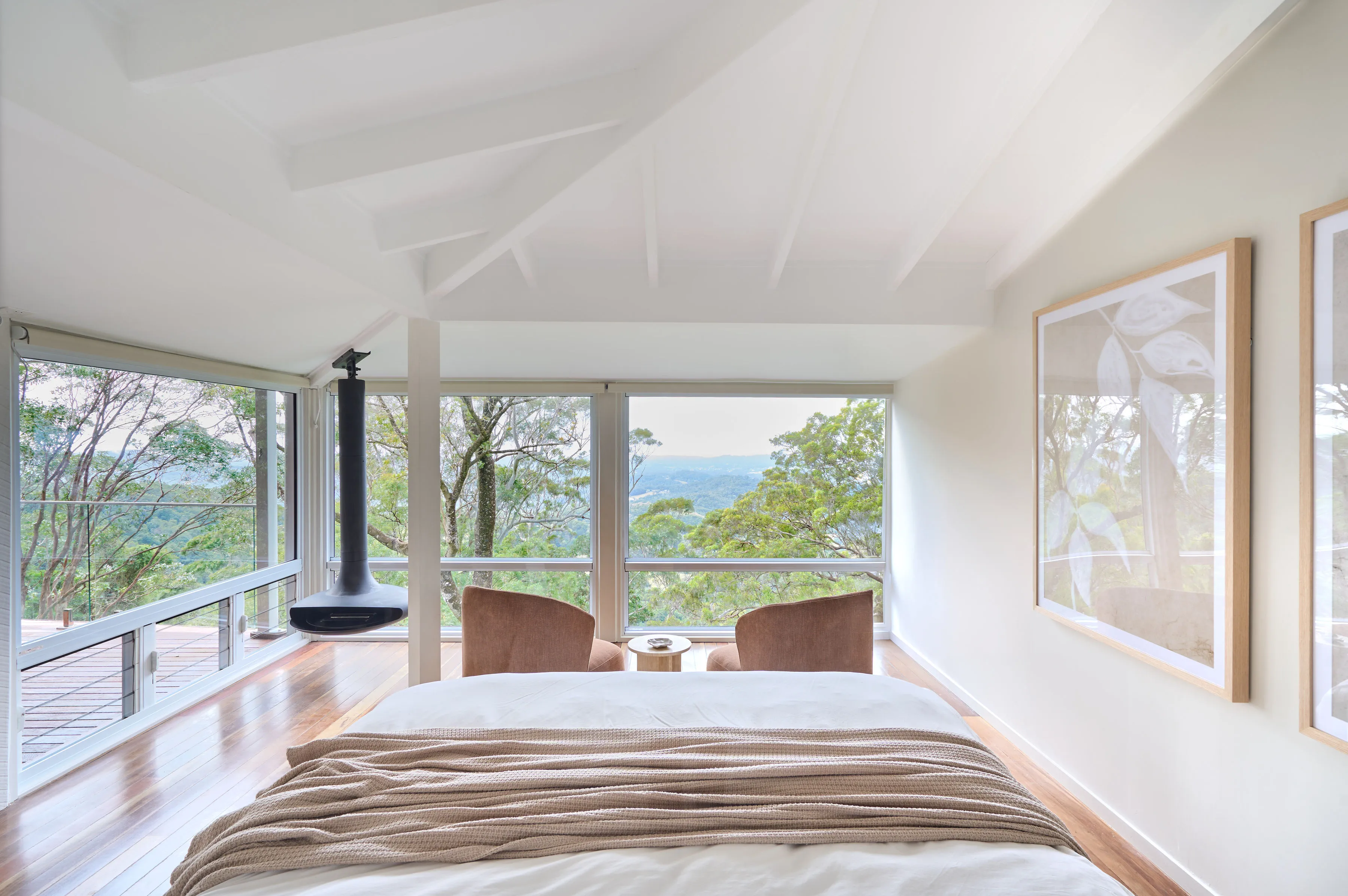 Oceanview suite with private bath at Karma Suites Montville