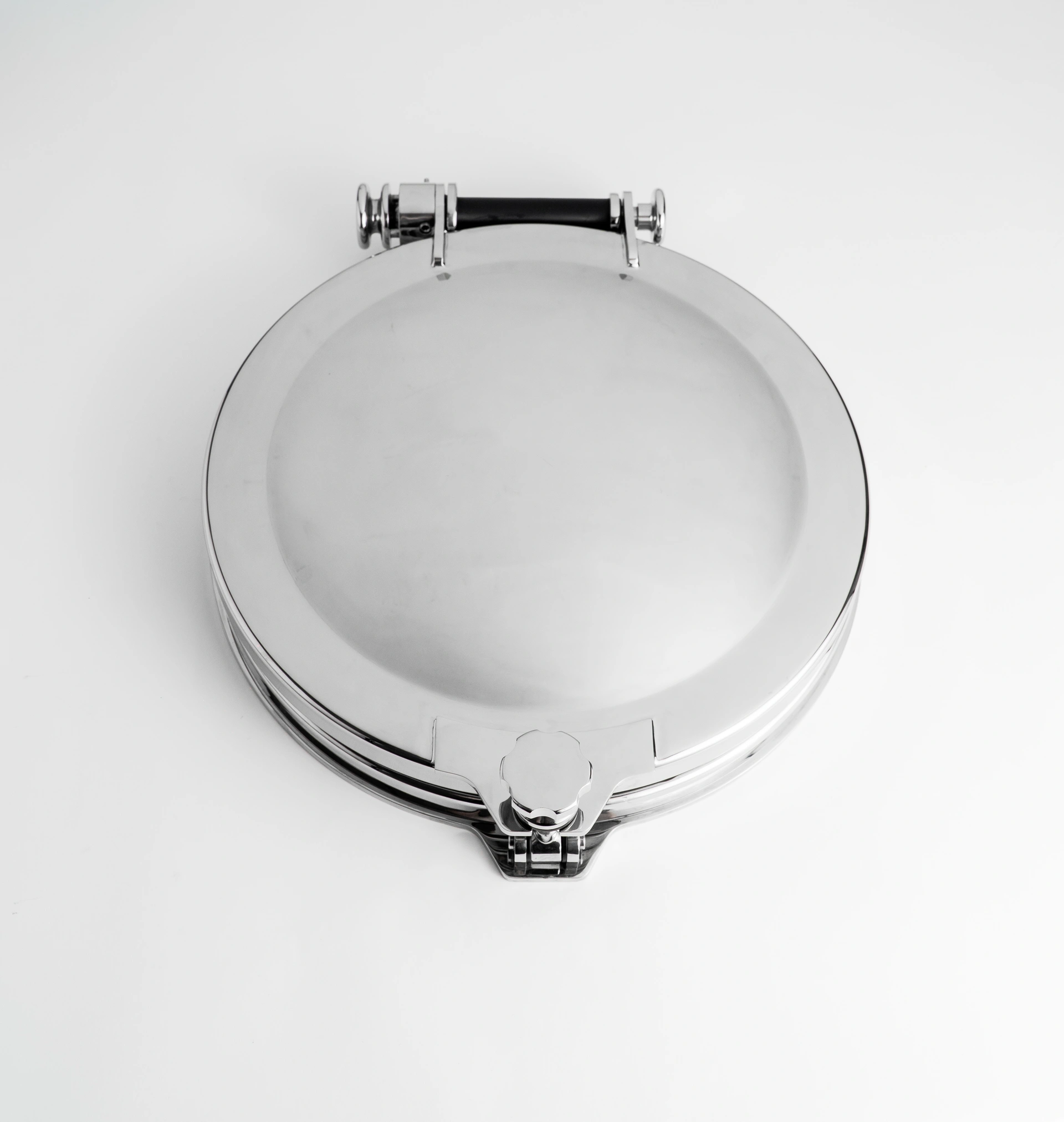 Classyc porthole