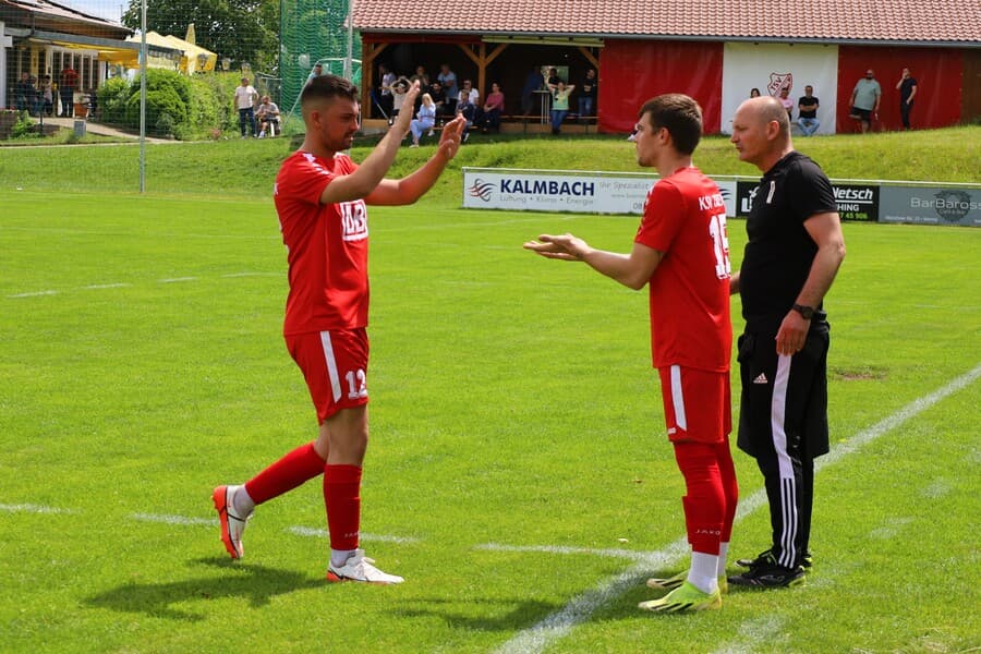 Teški uvjeti i prekid pobjedničkog niza: KSV Trenk i TSV Merching II podijelili bodove