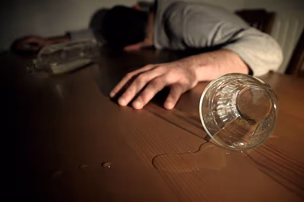 Alcohol Poisoning: Signs, Treatment & Prevention
