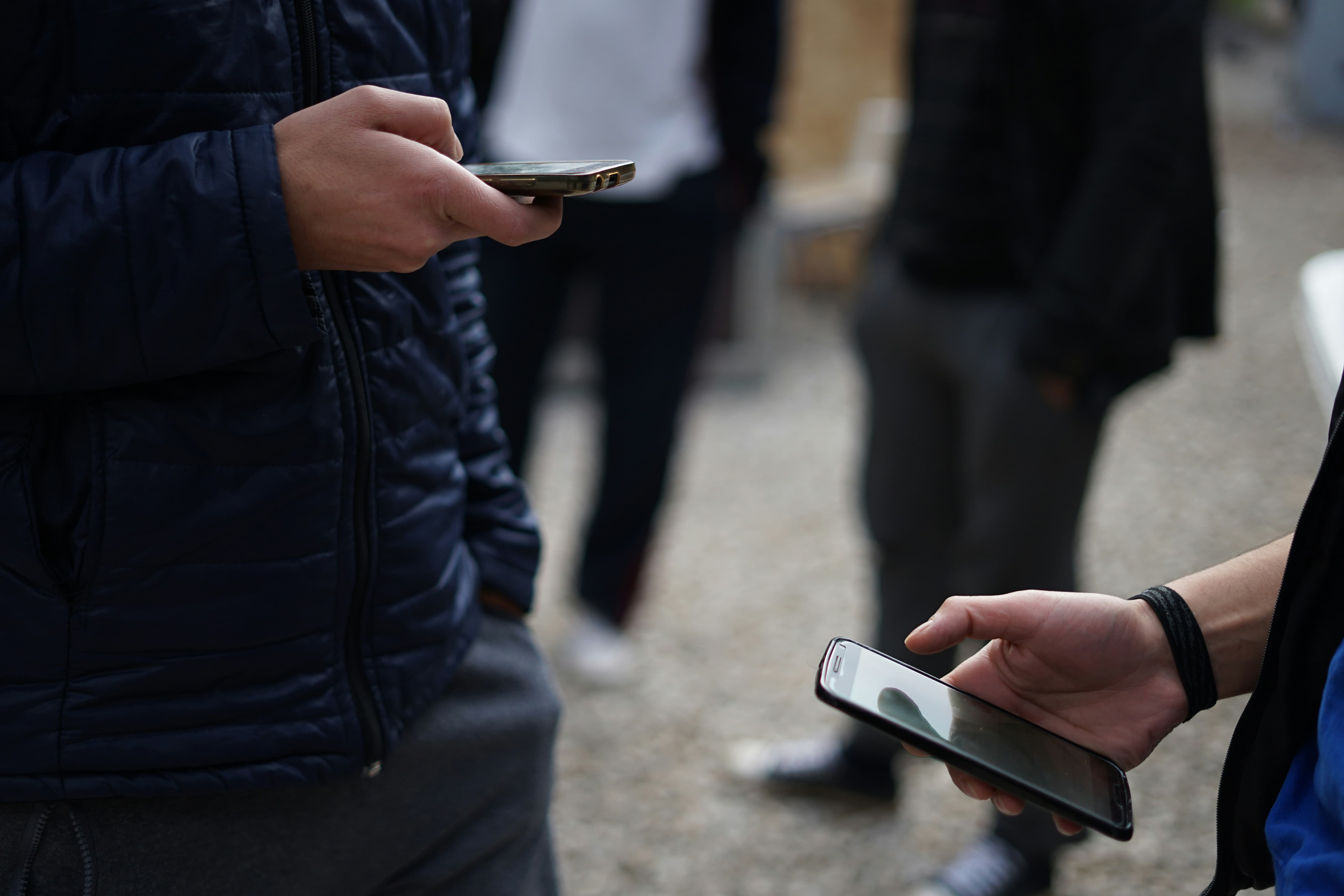 How Phone and Social Media Use Contribute to Modern Behavioral Addictions