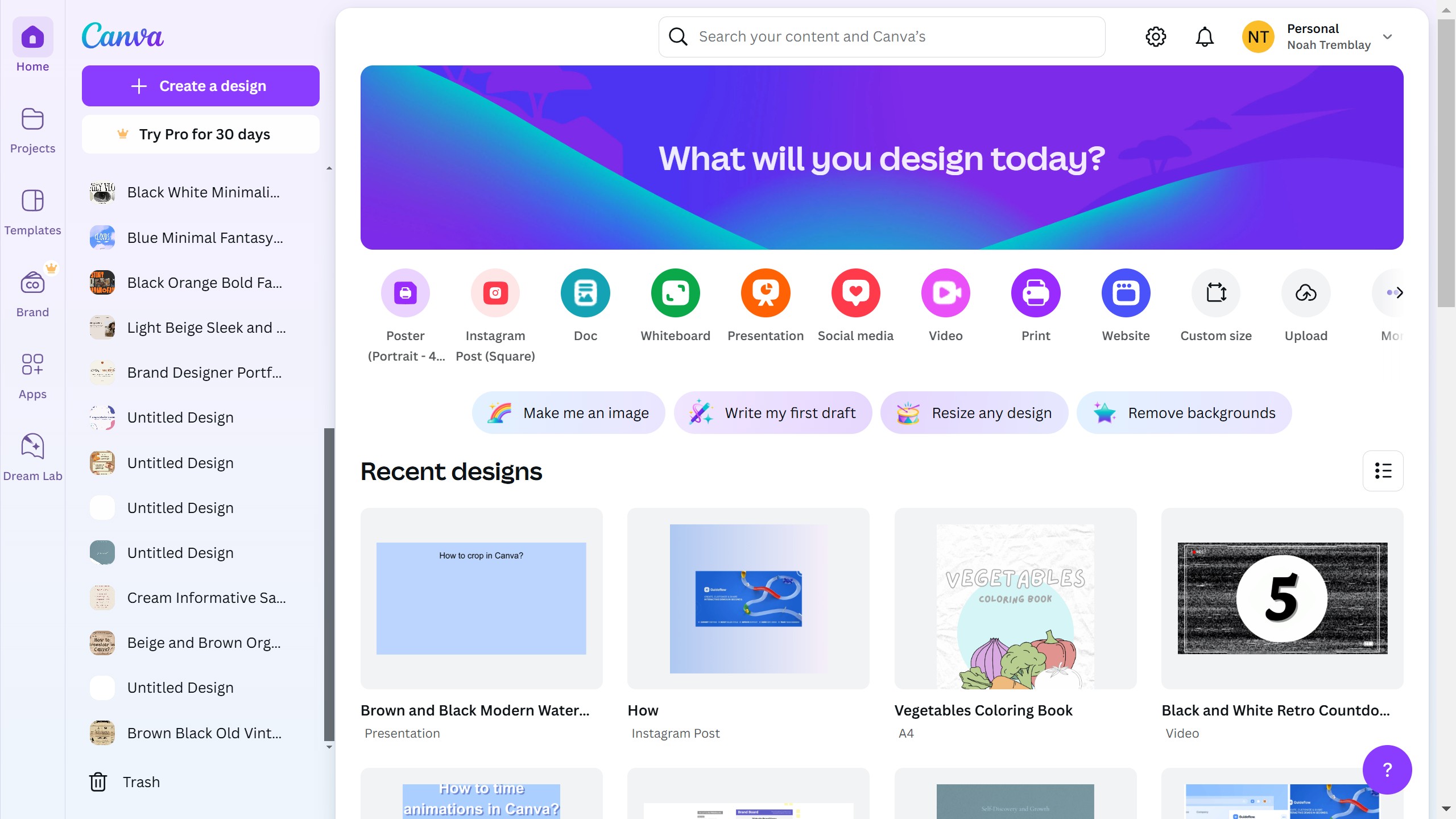 How to make a booklet in Canva?