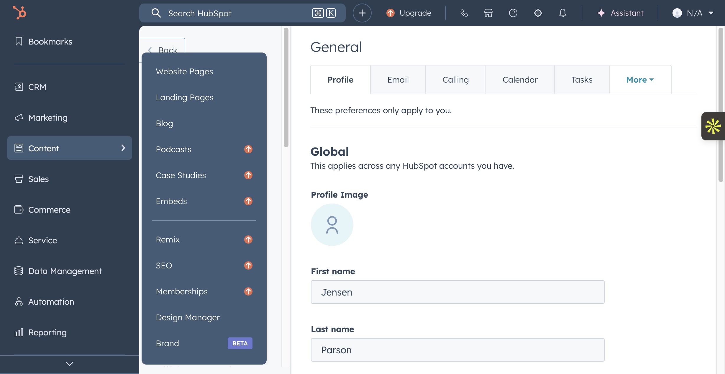 How to use an active theme in HubSpot