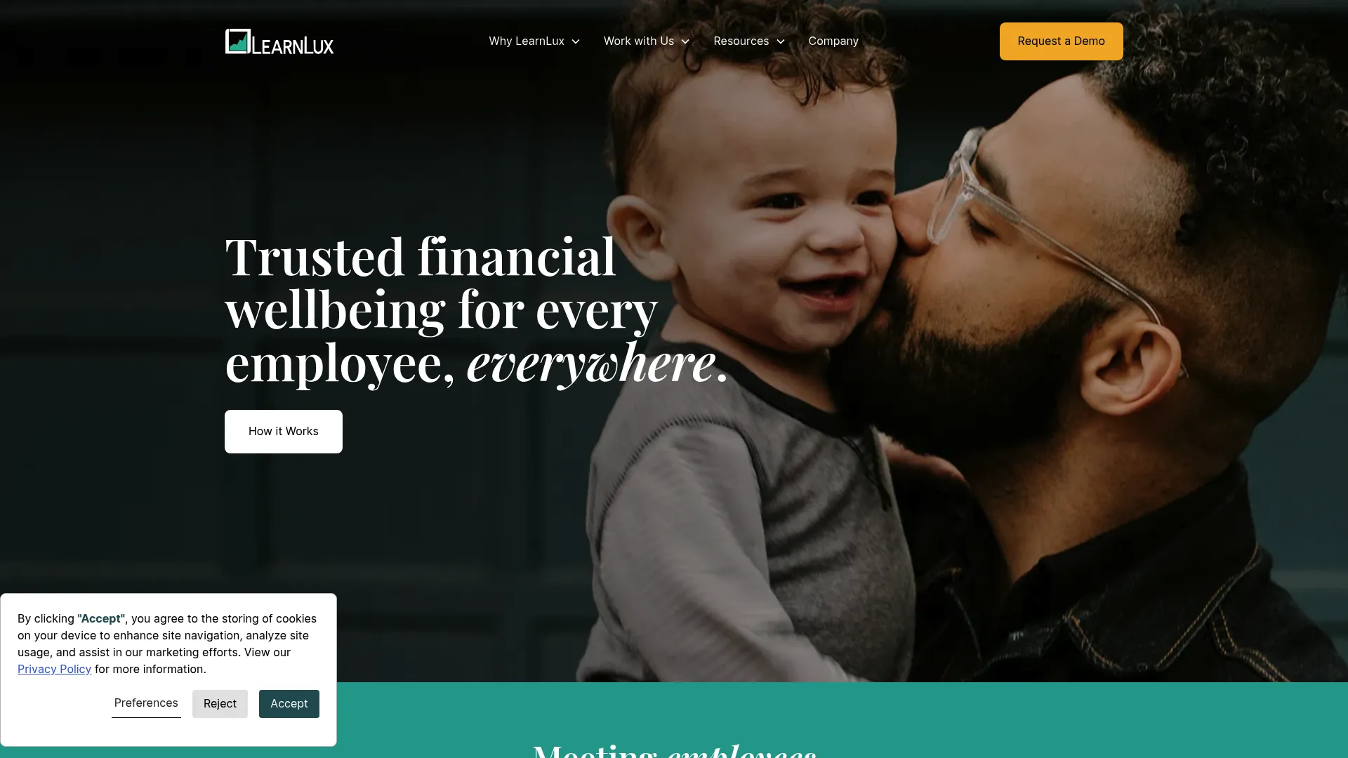 LearnLux homepage screenshot