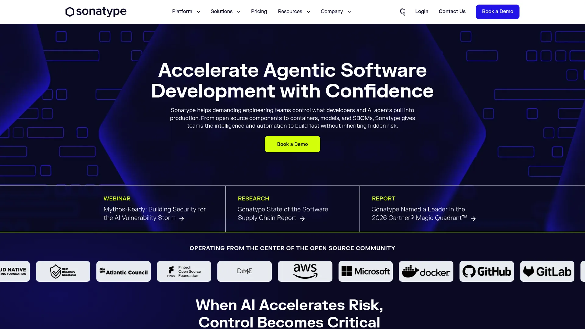 Sonatype Lifecycle dependency governance and software composition analysis dashboard