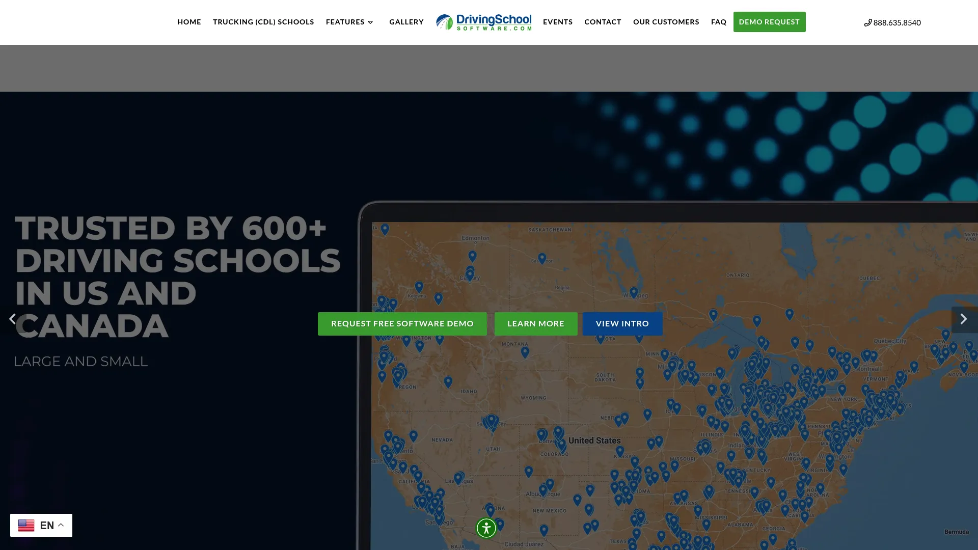 DrivingSchoolSoftware.com homepage showing driving school management features