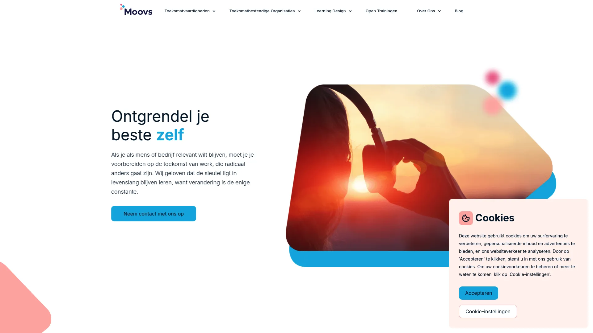 Moovs transportation booking and dispatch homepage