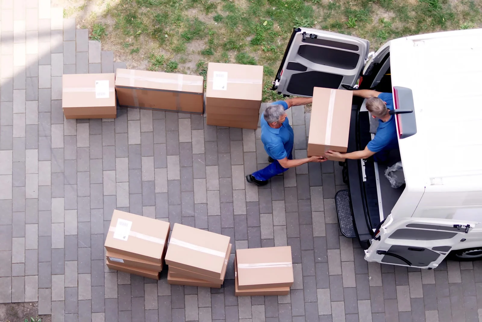 how to prepare house for movers