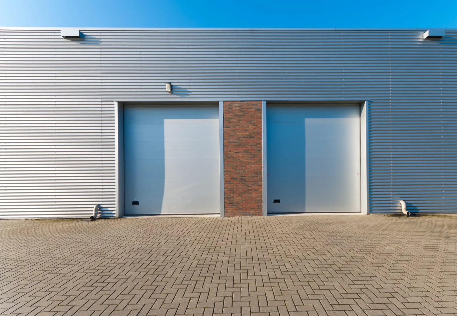 climate controlled vs non climate controlled storage unit
