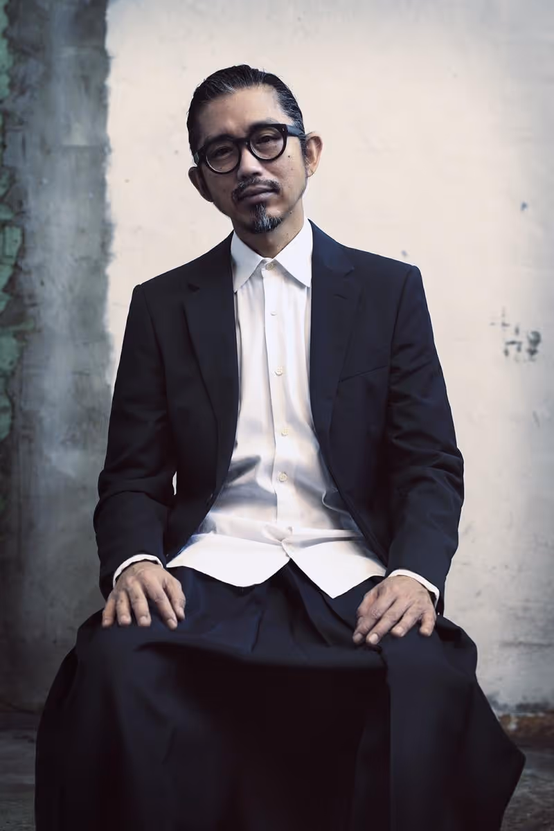 Akira Isogawa and Whitehouse Institute: A Partnership in Design