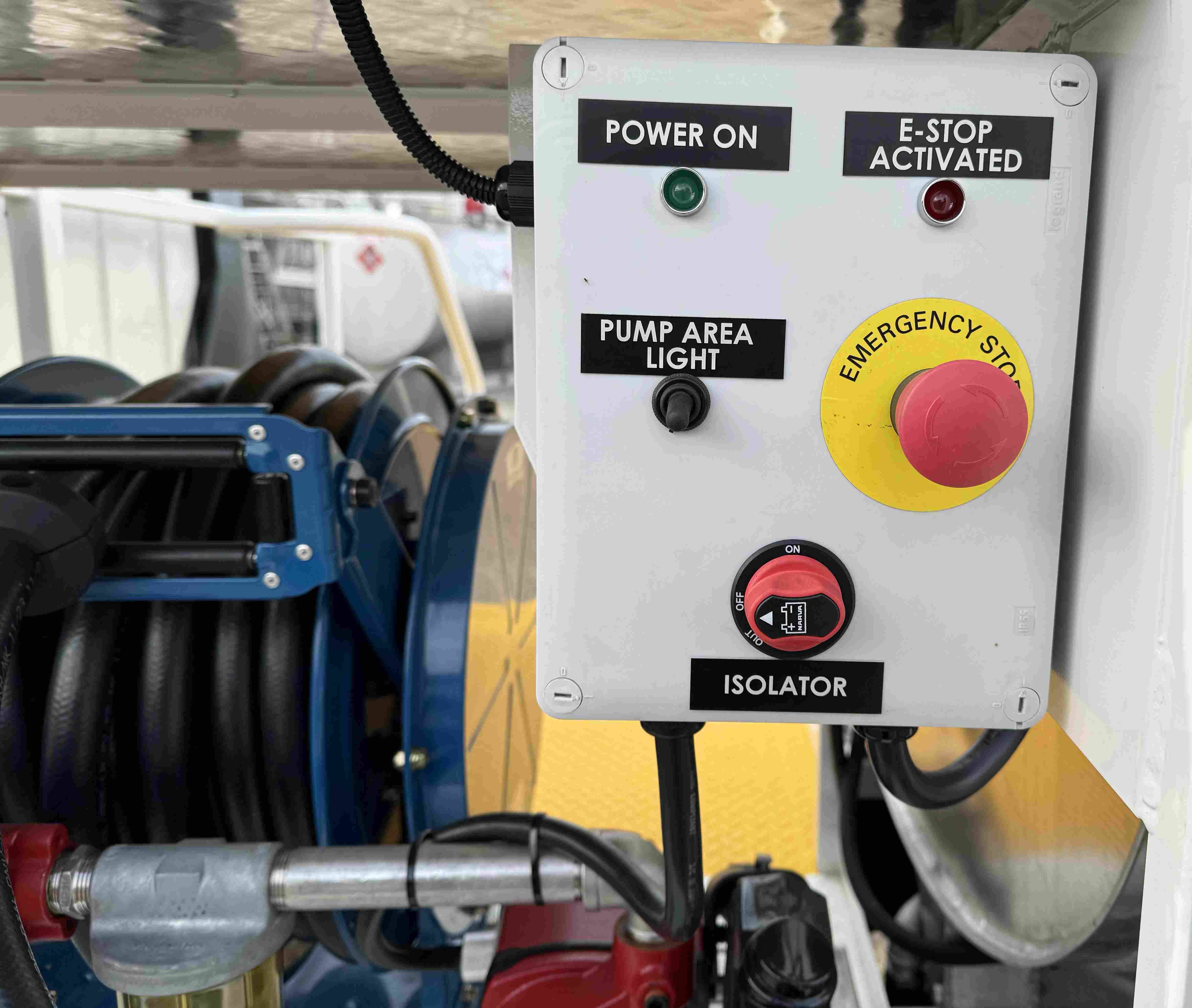 The pump system control panel allows easy operation of the DC powered dispensing system.