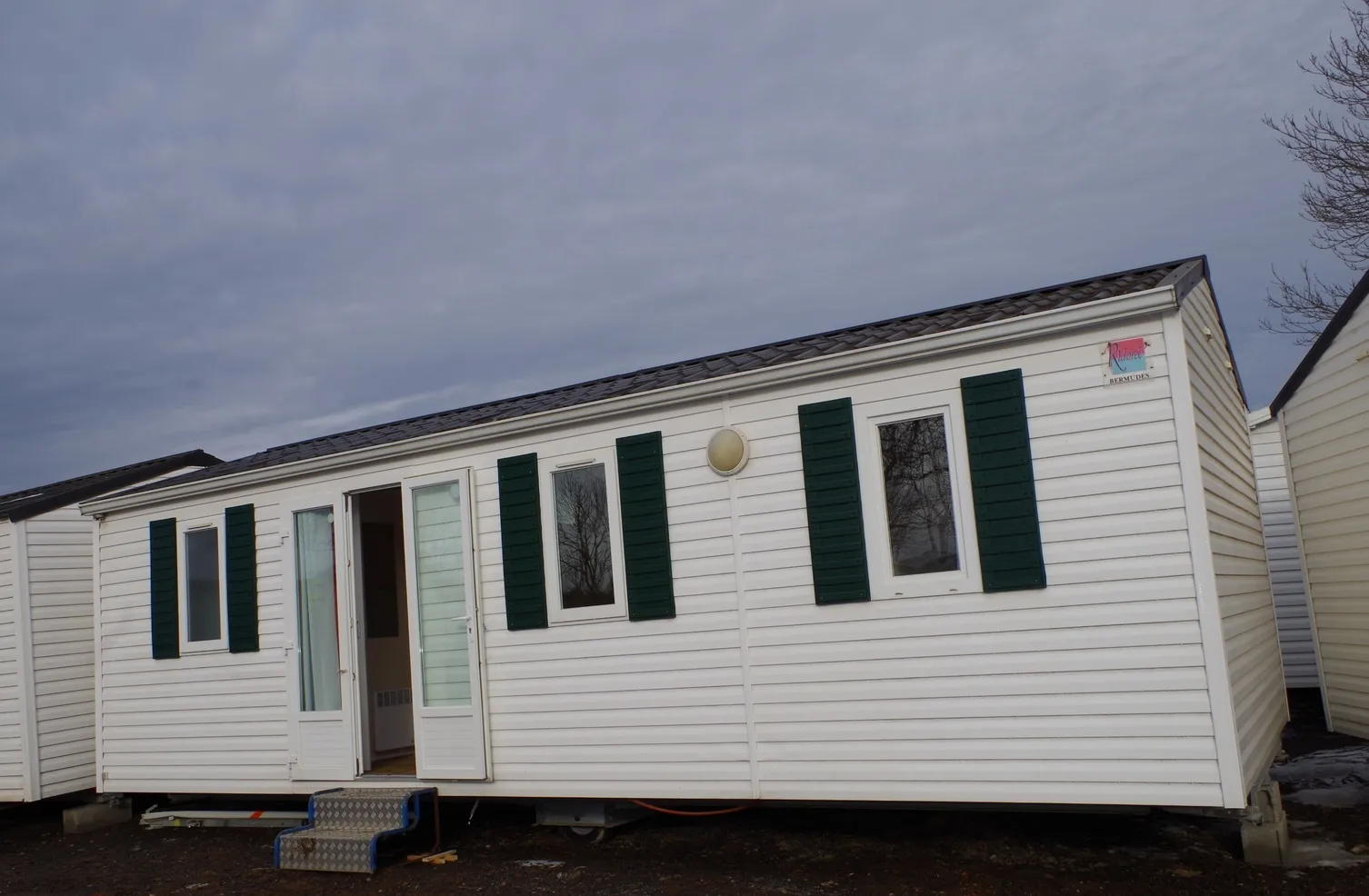 façade avec double porte d'entrée vitrée mobil home rideau mobil home occasion mézenc sélection mobil home msmh mobil home