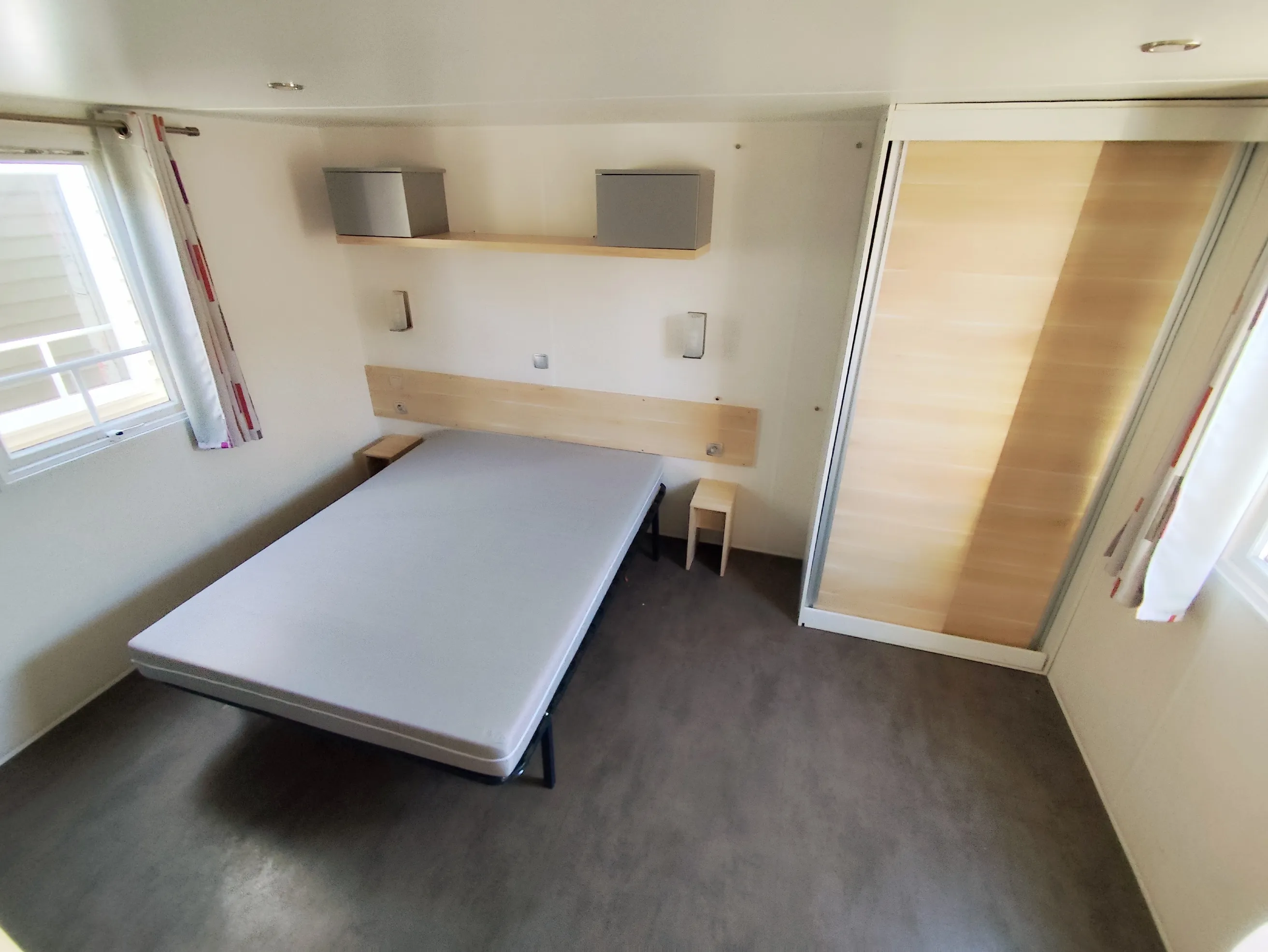 mobil home PMR mobil home ohara mobil home occasion mobil home révisé msmh mobil home chambre principale grande largeur lit double porte coulissante mobil home livraison gratuite