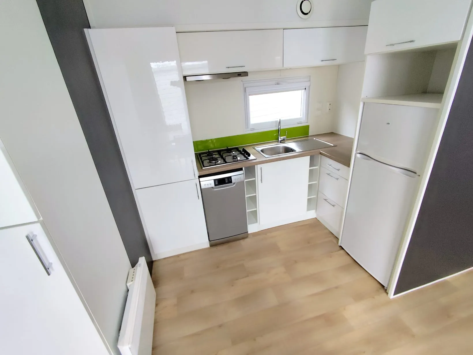 cuisine équipée rangements mobil home louisiane mobil home taos mobil home bois mobil home 40 m² mobil home 3 chambres mobil home occasion mobil home révisé mobil home rénové msmh mobil home livraison gratuite