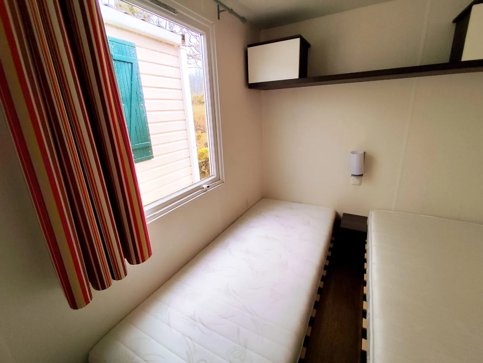 deuxième chambre deux lits individuels mobil home o'hara mobil home 3 chambres mobil home baie vitrée mobil home occasion mobil home révisé msmh mobil home