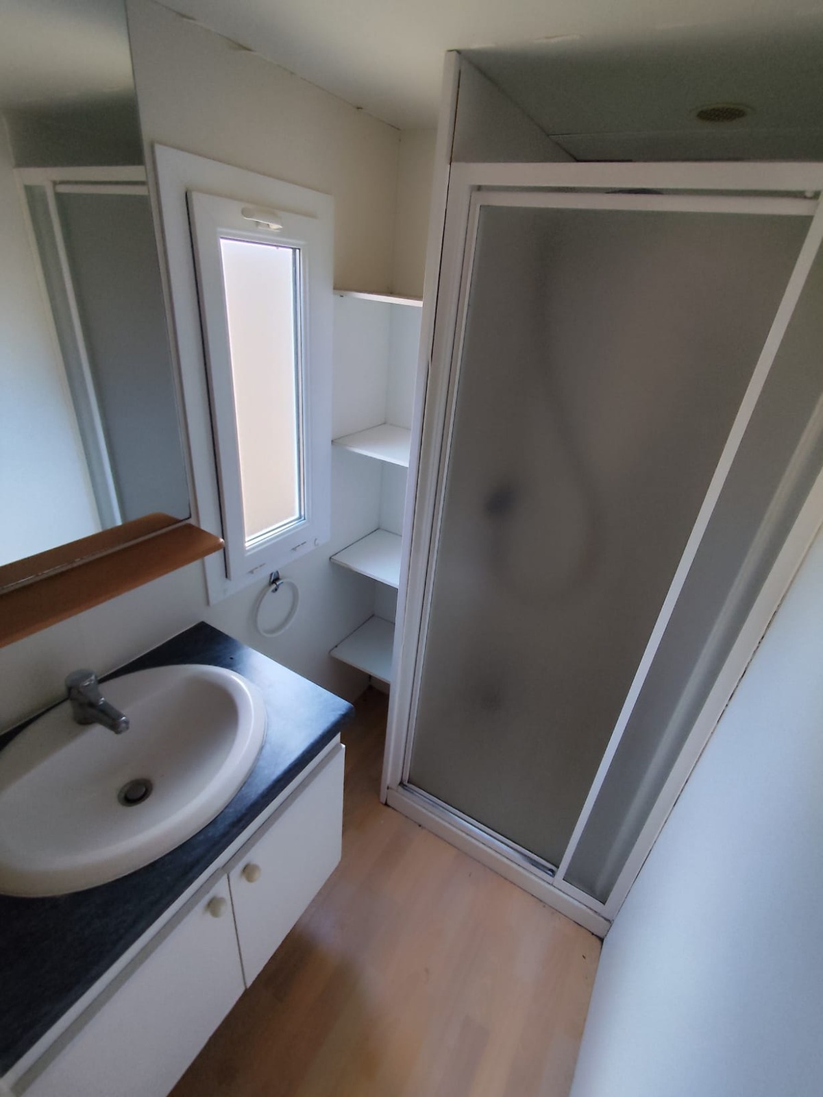 salle de bain mobil home louisiane mobil home occasion mobil home rénové mobil home révisé msmh mobil home livraison gratuite