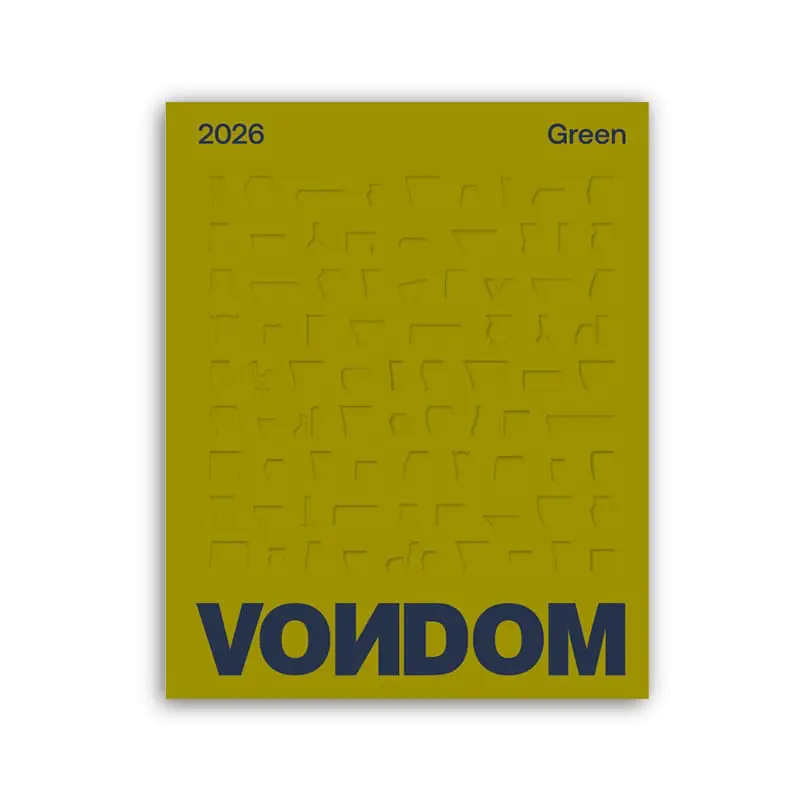 Grünes quadratisches Designmuster mit dem Text '2026 Green' oben und 'VONDOM' unten.