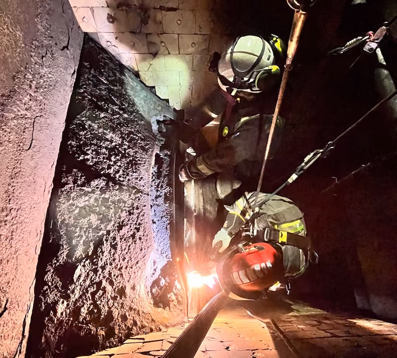 Mining - Diverter gate and tile repair