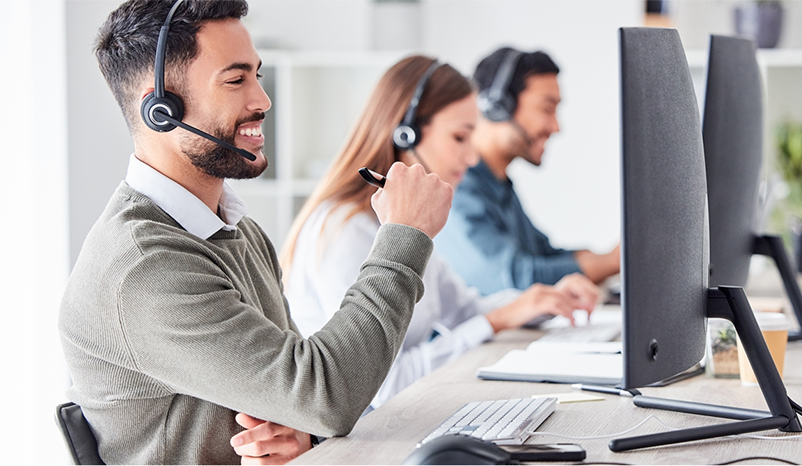 call center agent smiling - Call Center Automation