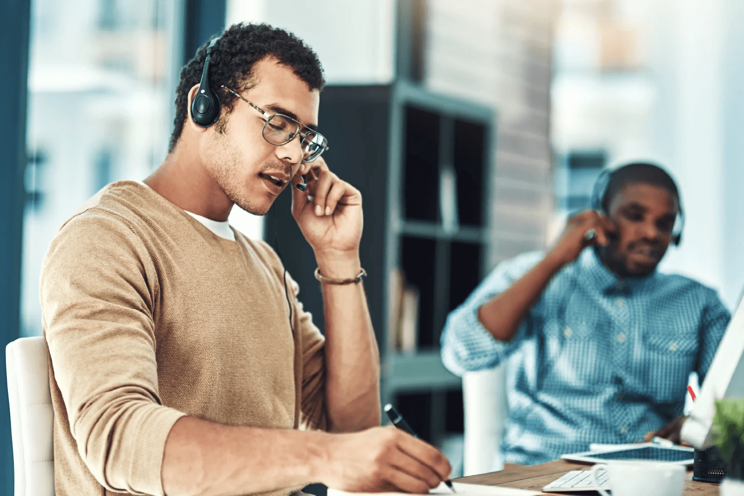 Agents handling calls - Interactive Voice Response Example