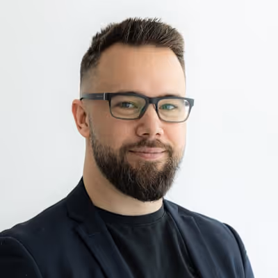 persona profile portrait image