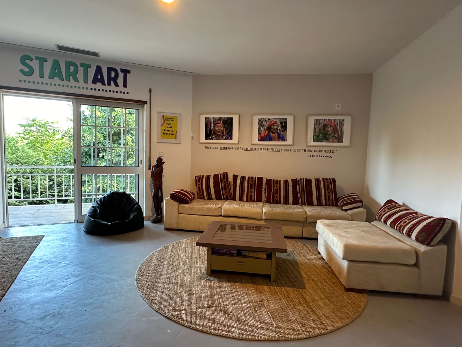 Living room facilitator break area