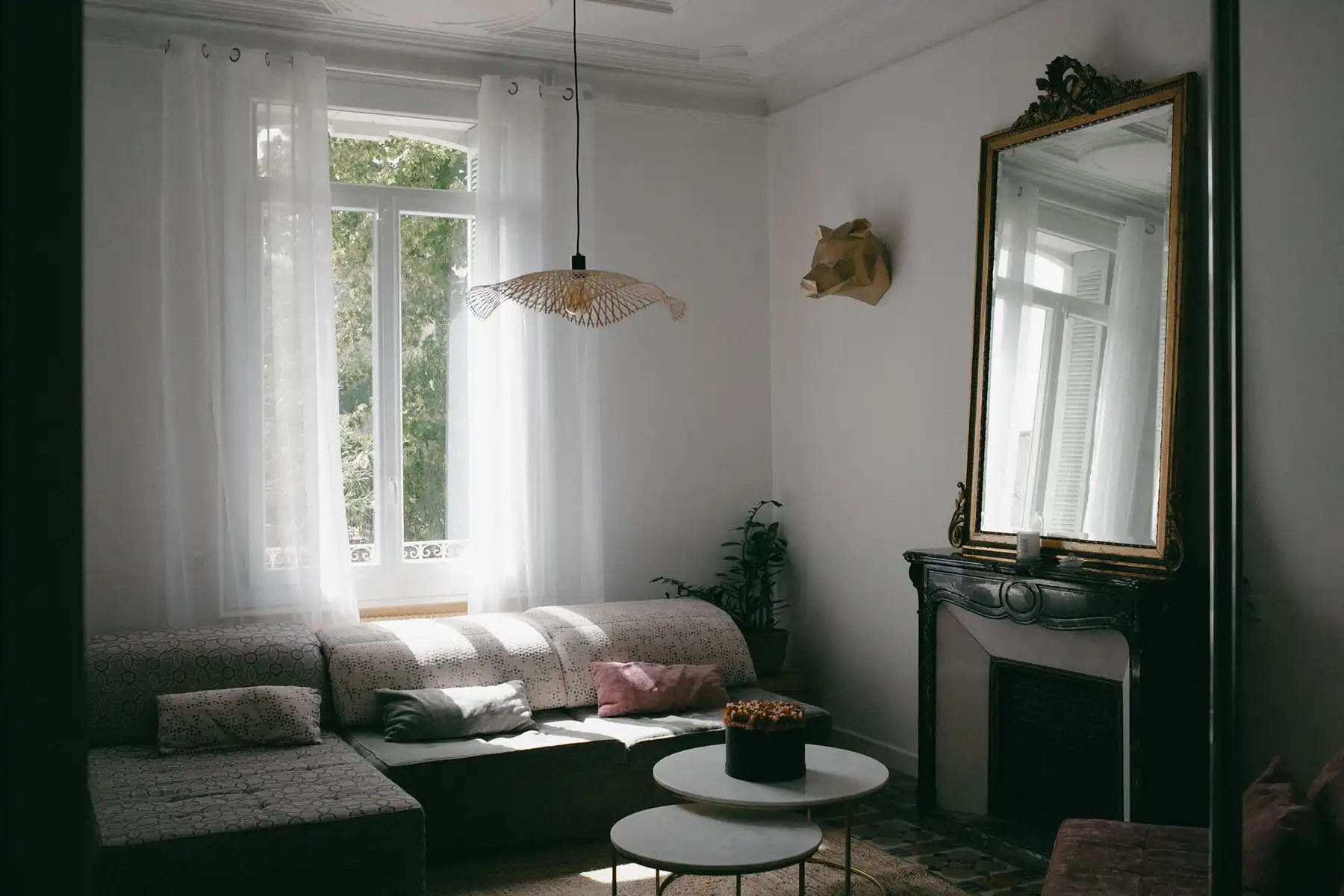 Salon Maison de Maître Cœur Cristal Magalas