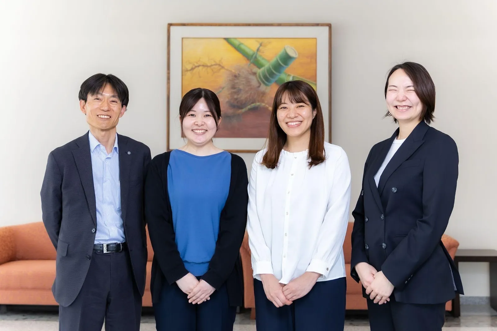 mentoの管理職コーチを受講した大成ラミックグループ株式会社の三浦様と安藤様、大成ラミック人事の直井さん、mentoサクセス担当宮城と共に